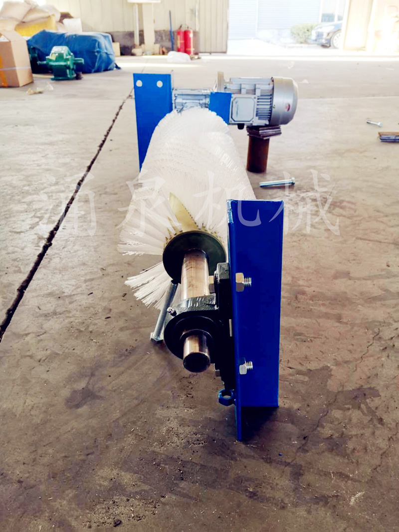 電動(dòng)滾刷清掃器帶 (2).jpg